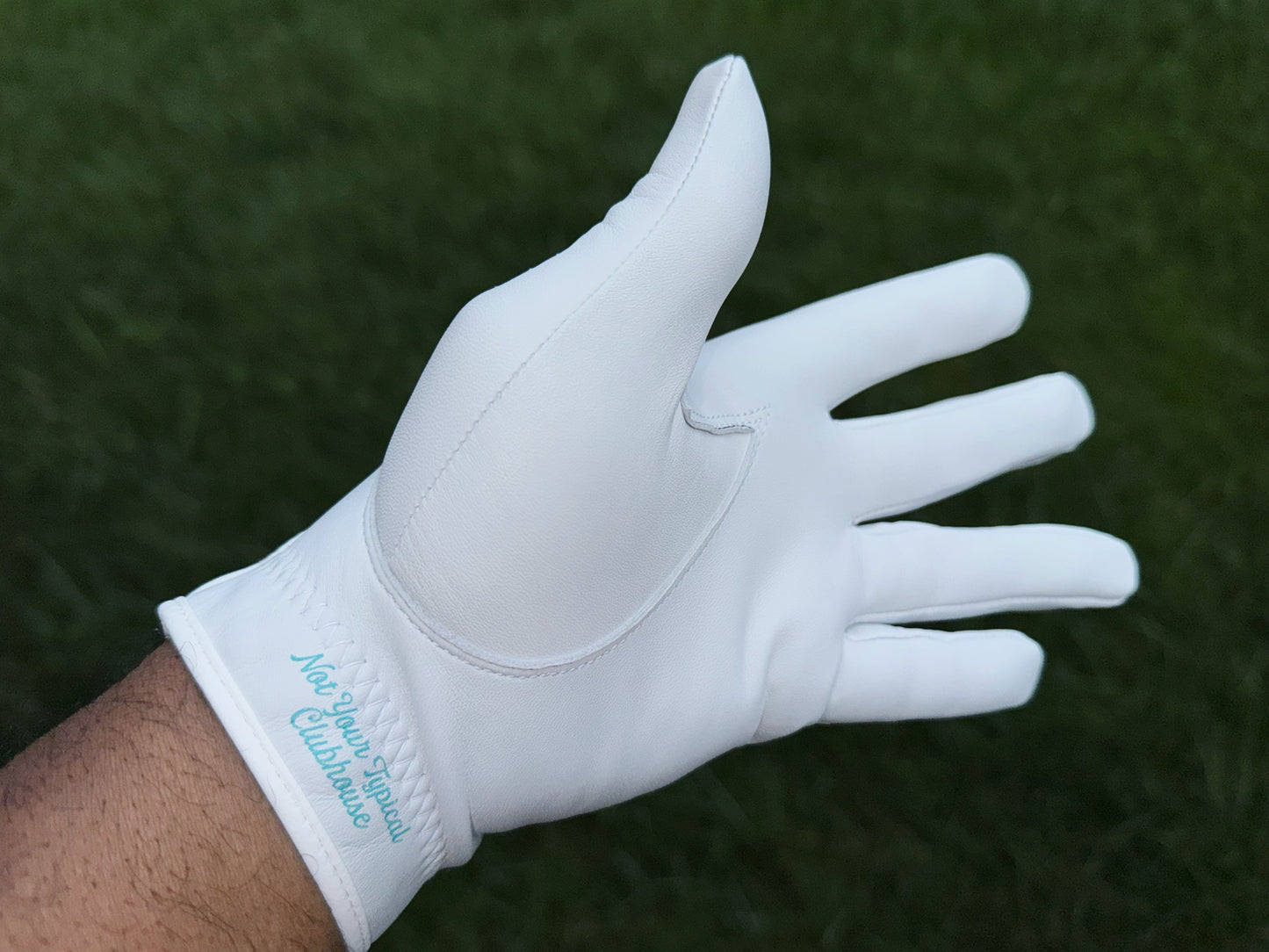 Tee box Glove - White
